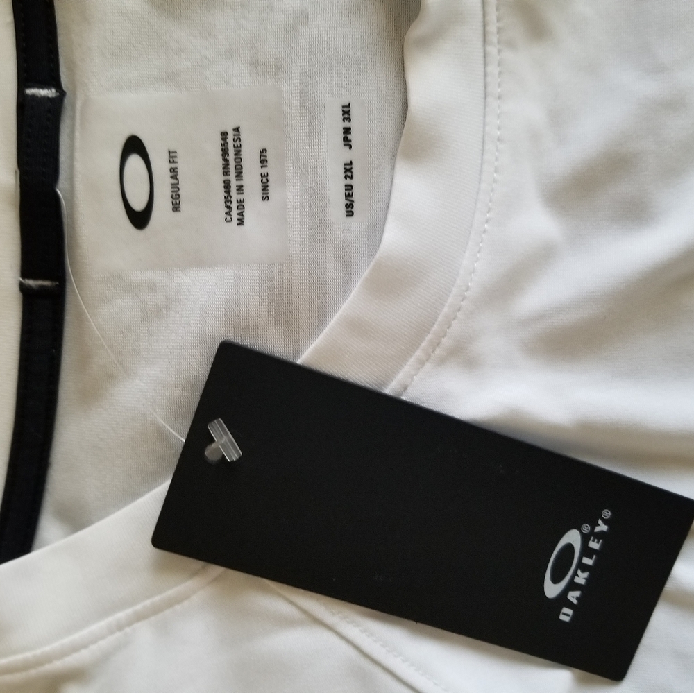 Oakley wallet - Picture 8 of 8